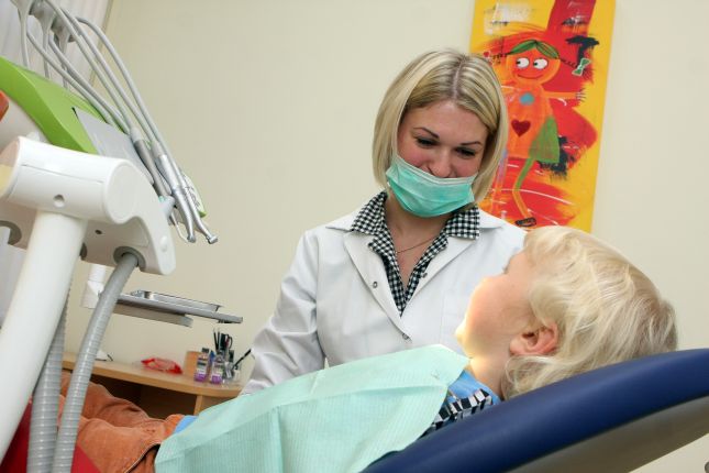 Bērnu zobārstu pieejamība ārpus darba laika un brīvdienās