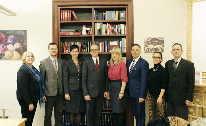 Tieslietu ministrijas vadība apmeklē oficiālo izdevēju „Latvijas Vēstnesis”
