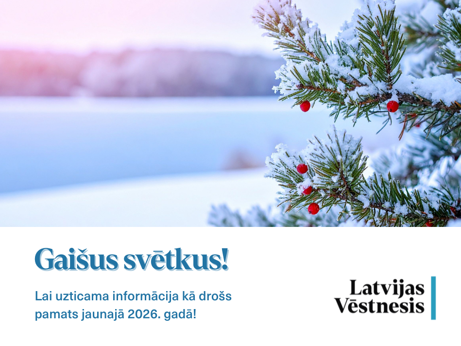 Attēlā sniegs ar apsnigušu egli. Attēla apakšā oficiālā izdevēja "Latvijas Vēstnesis" logotips ar sveicienu svētkos.